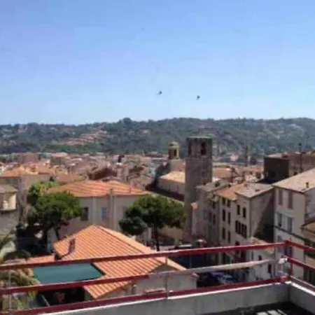 B Close Historic Center Picasso Museum Vallauris